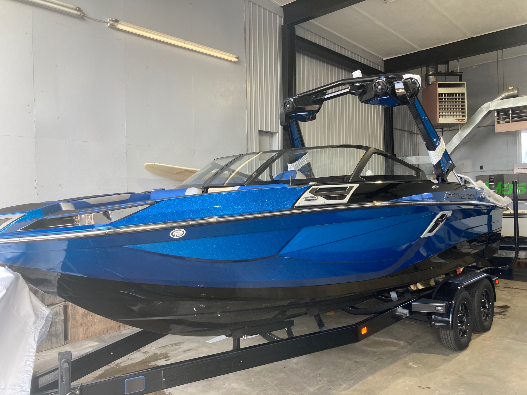 boat.Title